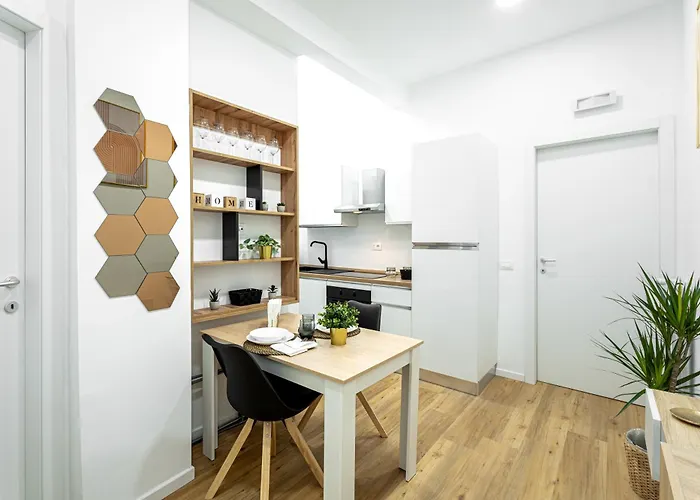 Centocinque Aparthouse - Luxe Rom